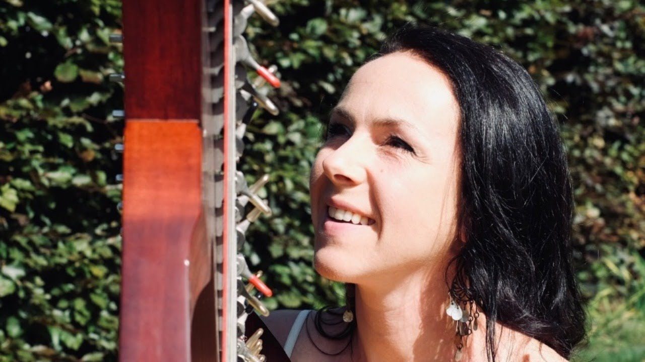 Lakshmi Matthieu - Keltische harp en zang in GC De Muze, Meise